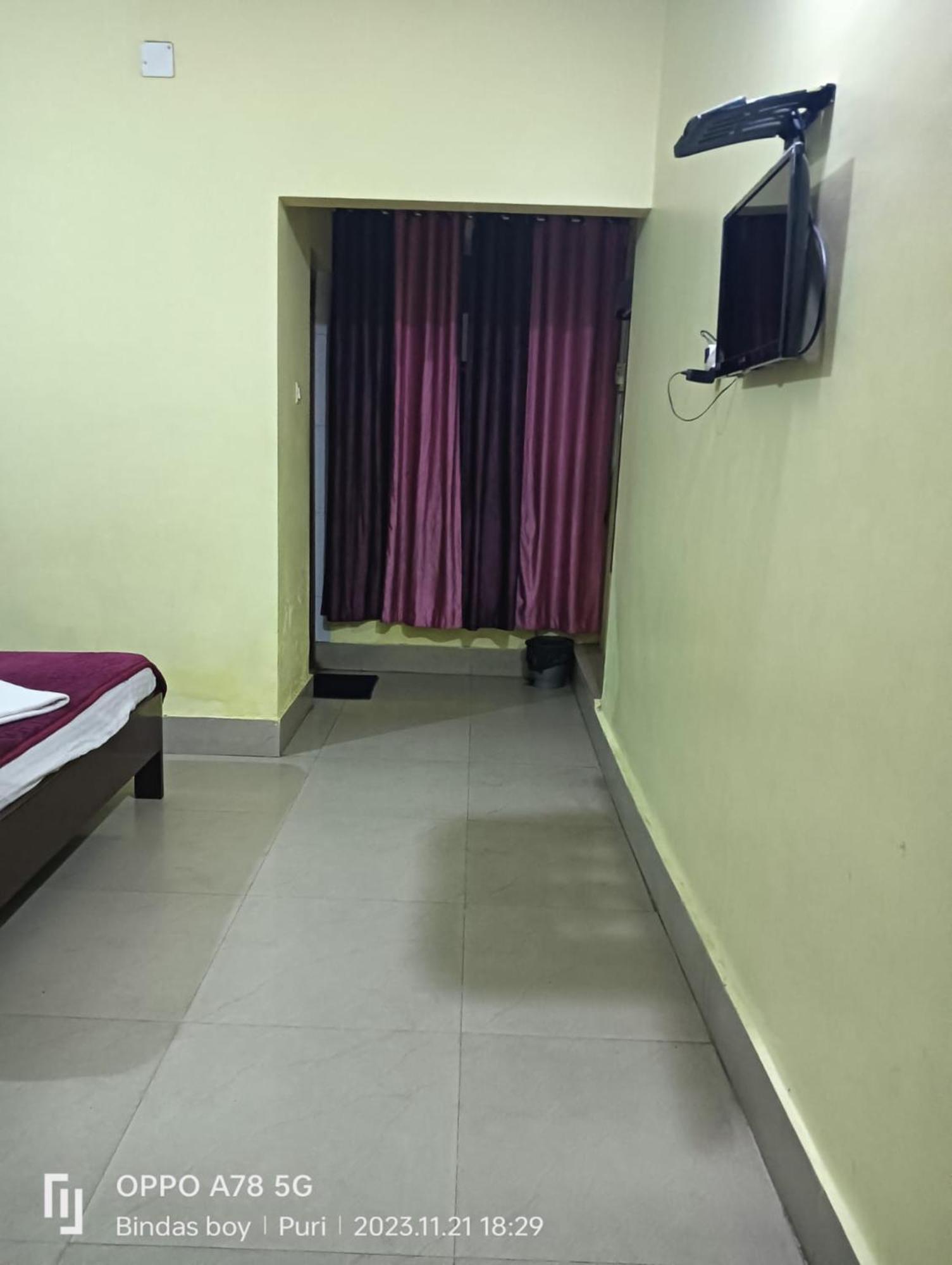 Hotel D2 Holiday Inn -Near Niladri Sea Beach - Puri - Official Verified エクステリア 写真